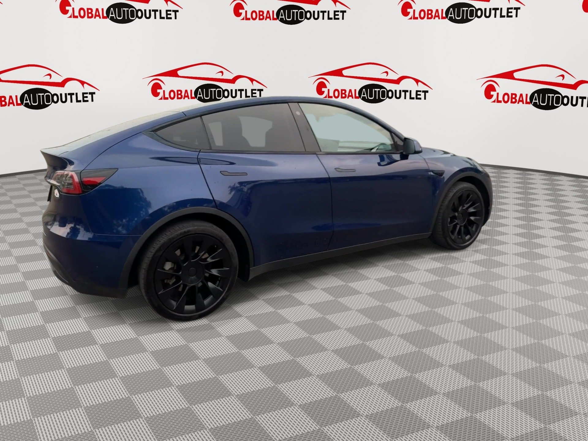 Used 2022 Tesla Model Y Long Range AWD/4WD image 8
