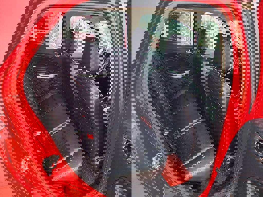 Used 2019 Ford EcoSport Titanium image 16