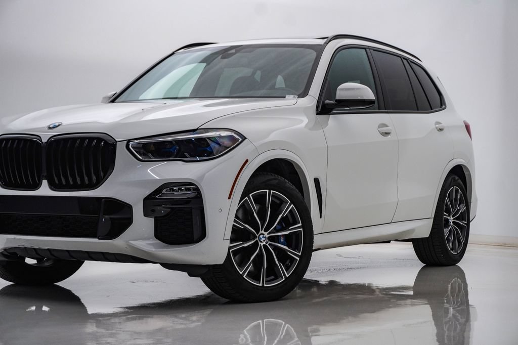 Used 2021 BMW X5 M50i w/ Executive Package AWD/4WD image 2