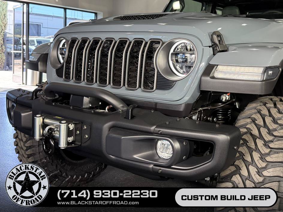 Used 2025 Jeep Gladiator Mojave AWD/4WD image 5