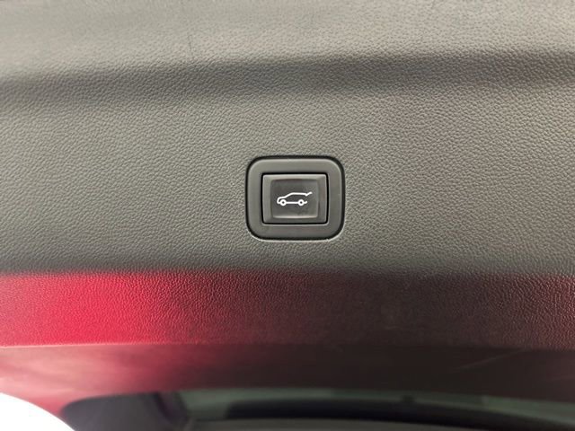Used 2024 Cadillac Escalade Sport Platinum AWD/4WD image 38