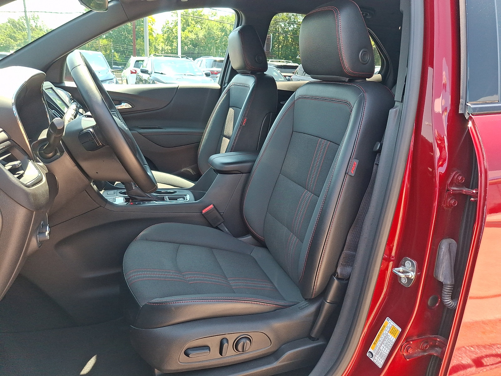 Certified 2023 Chevrolet Equinox RS AWD/4WD image 13
