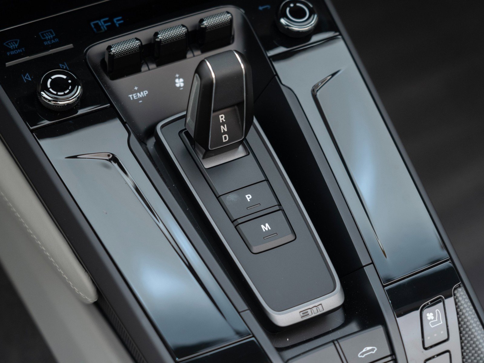 Certified 2025 Porsche 911 Targa 4 GTS image 28