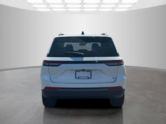 New 2026 Jeep Grand Cherokee Limited AWD/4WD image 6