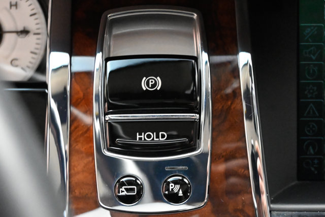 Used 2012 Rolls-Royce Ghost RWD image 93