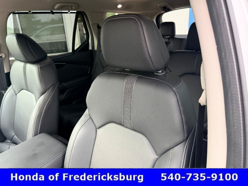Certified 2025 Honda Pilot EX-L image 33