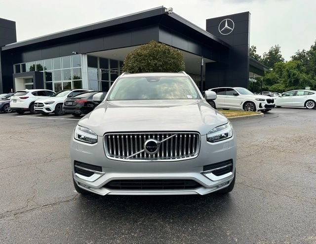 Used 2023 Volvo XC90 B6 Plus w/ Protection Package Premier AWD/4WD image 3