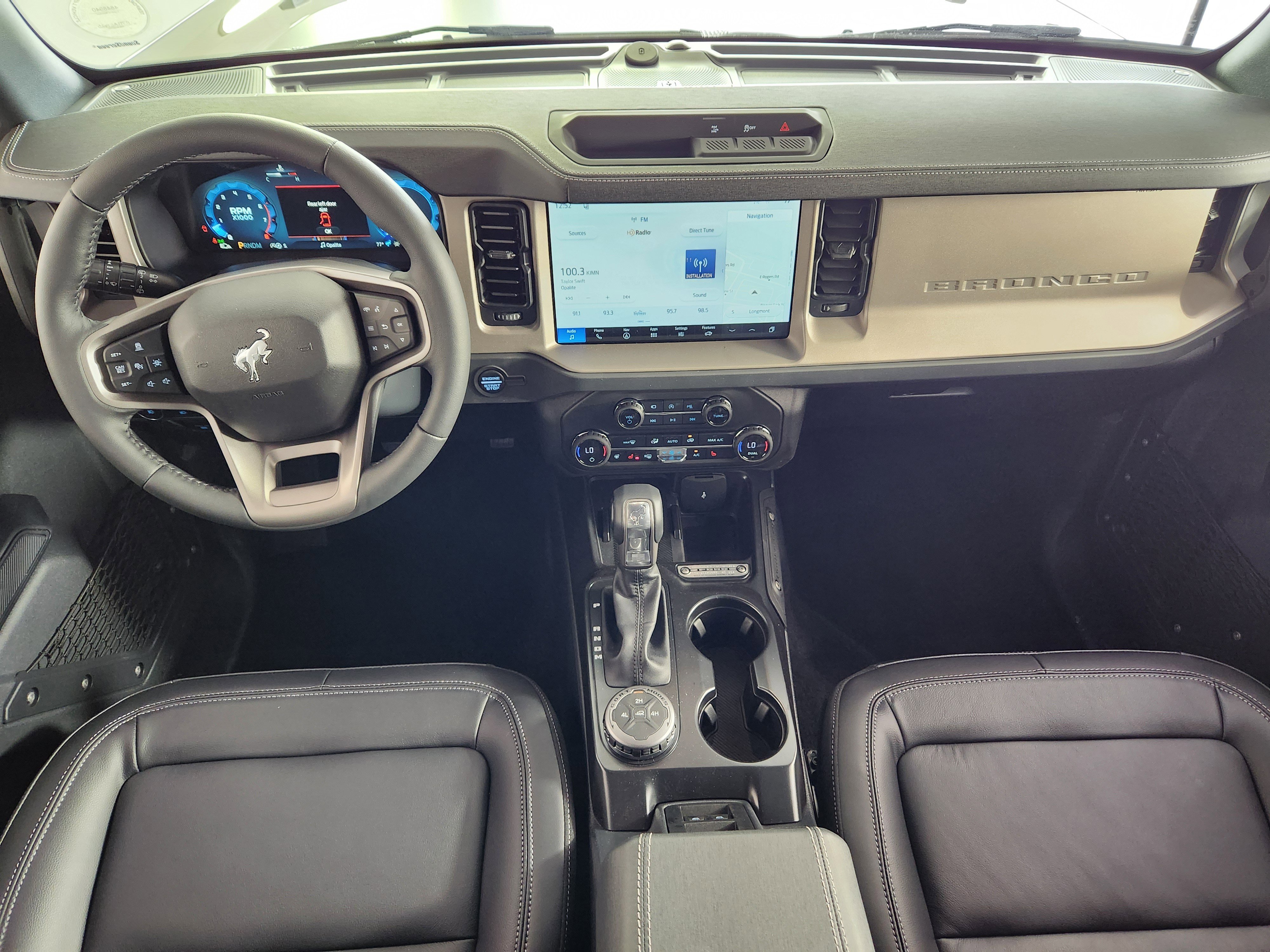 New 2026 Ford Bronco Outer Banks image 15