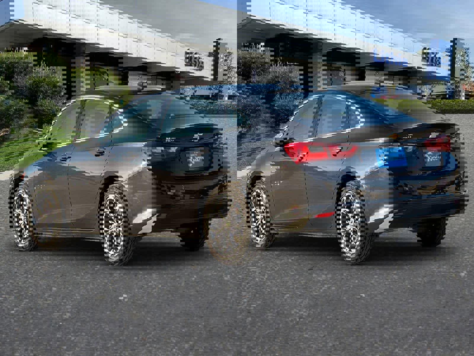 Used 2023 Chevrolet Malibu LT image 7