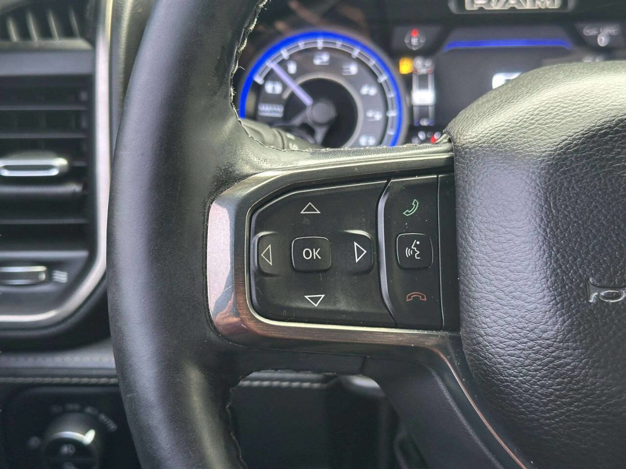 Used 2019 RAM 1500 Limited AWD/4WD image 28