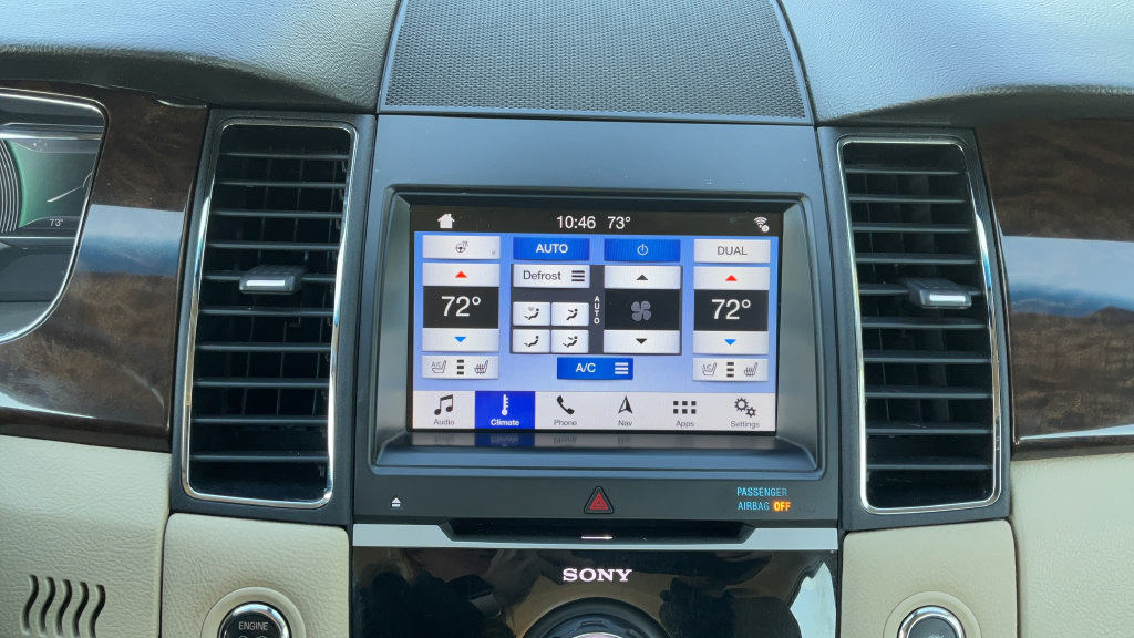 Used 2019 Ford Taurus Limited FWD image 36