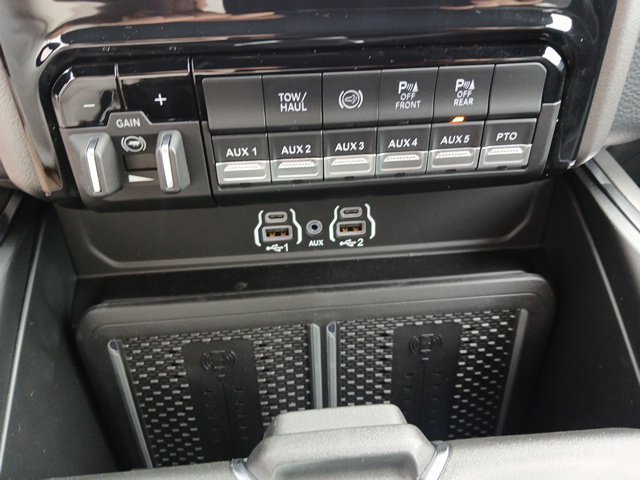 New 2027 RAM 3500 Big Horn w/ Laramie Trim Package AWD/4WD image 44