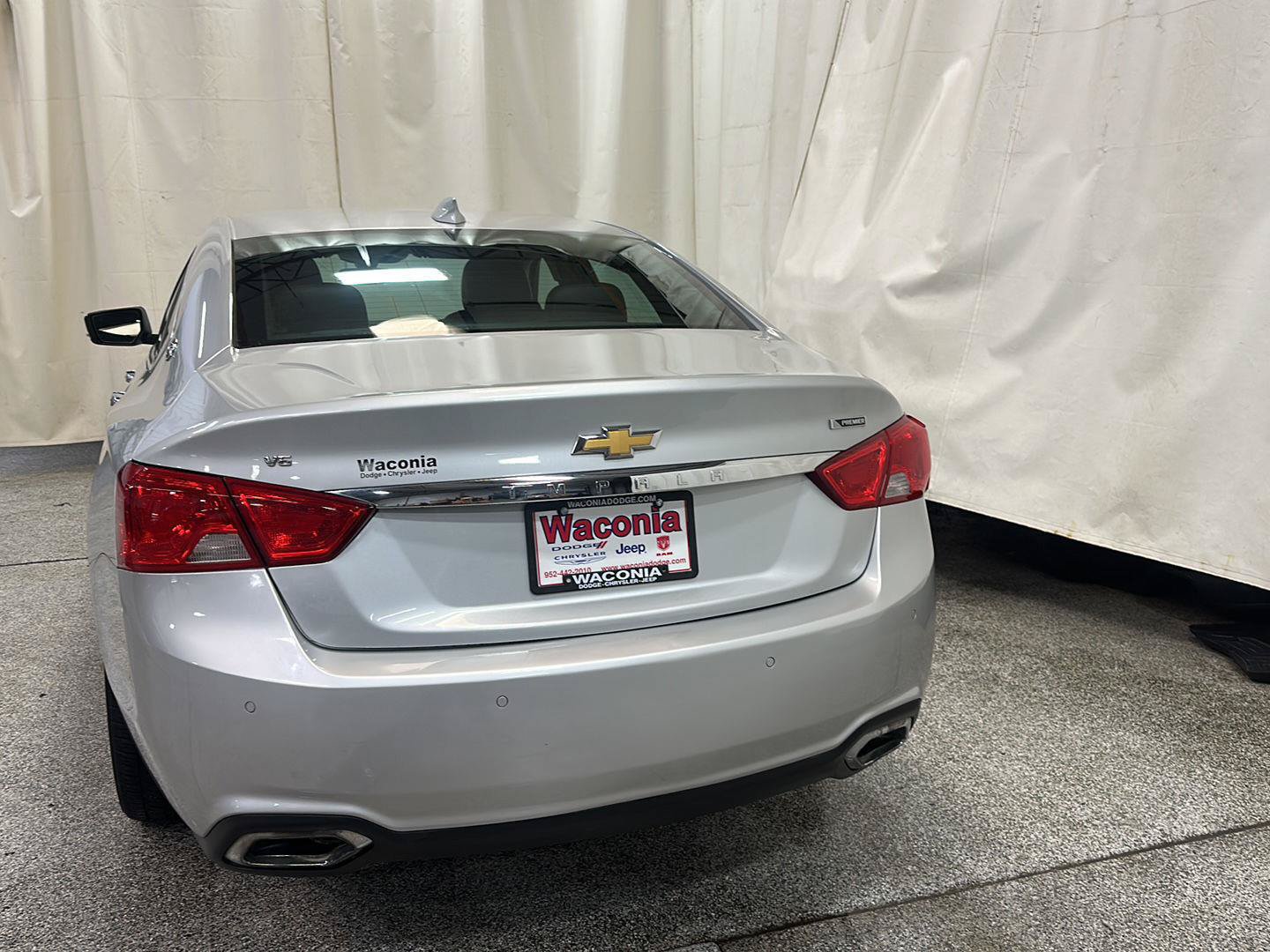 Used 2018 Chevrolet Impala Premier FWD image 4