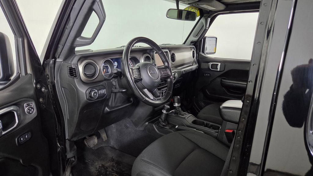 Used 2021 Jeep Wrangler Unlimited Sport AWD/4WD image 15