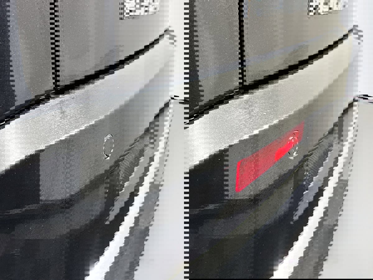 Used 2018 GMC Acadia Denali w/ Technology Package image 22