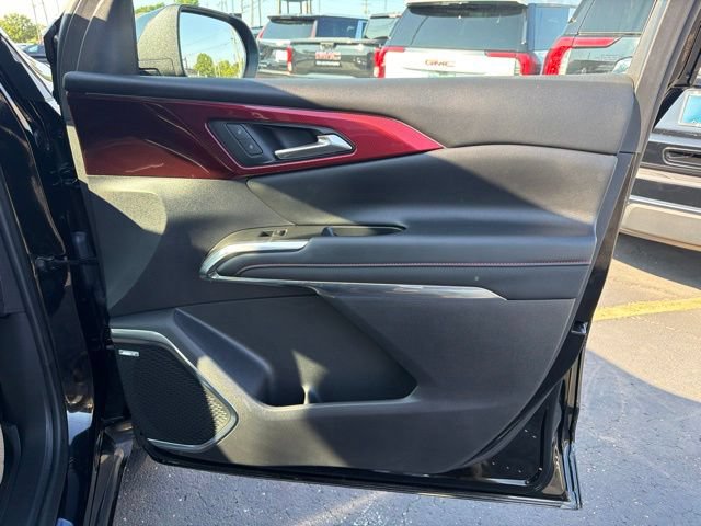 Certified 2024 Chevrolet Traverse RS w/ LPO, Floor Liner Package FWD image 22