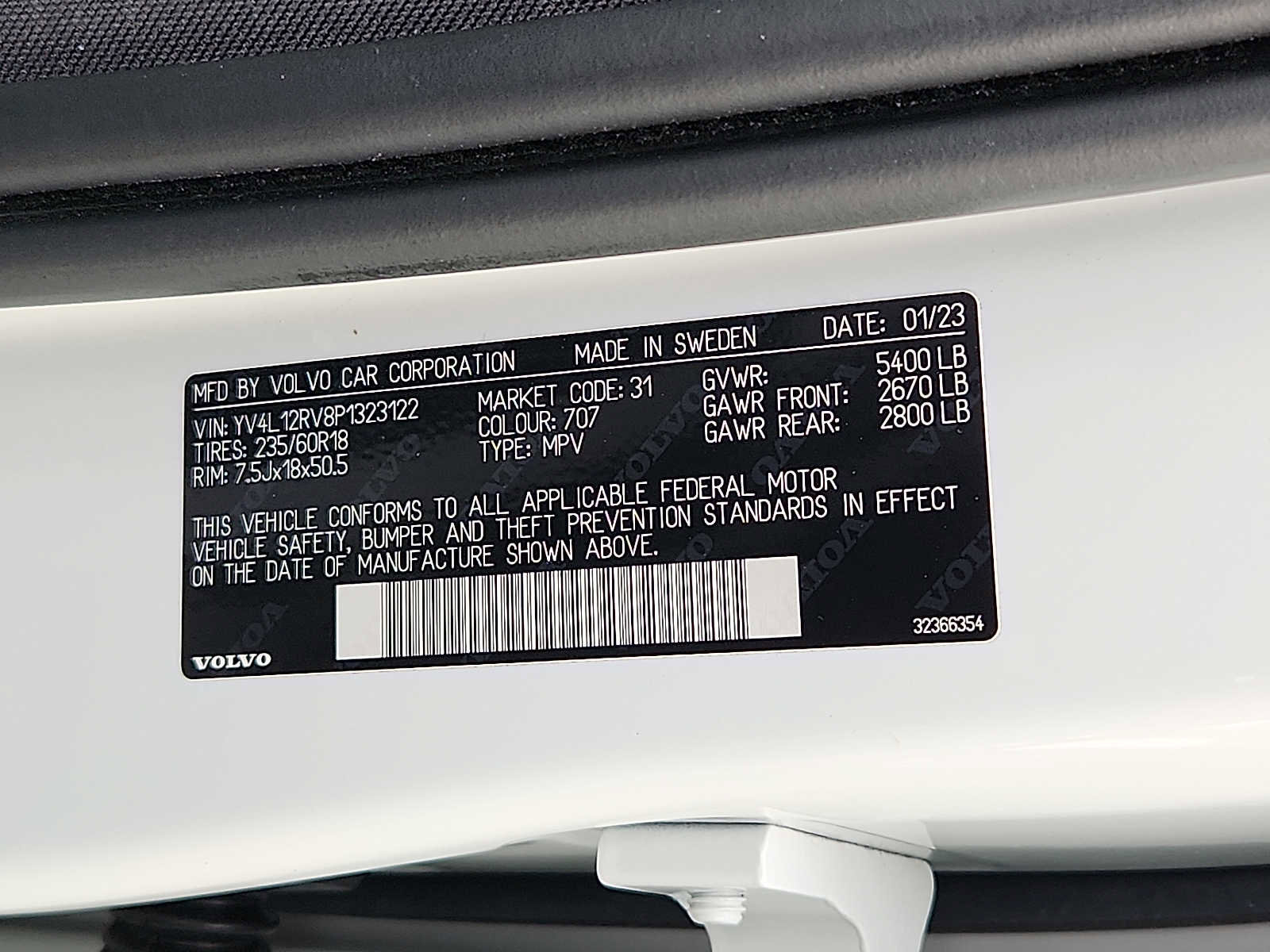 Certified 2023 Volvo XC60 B5 Core w/ Climate Package image 26