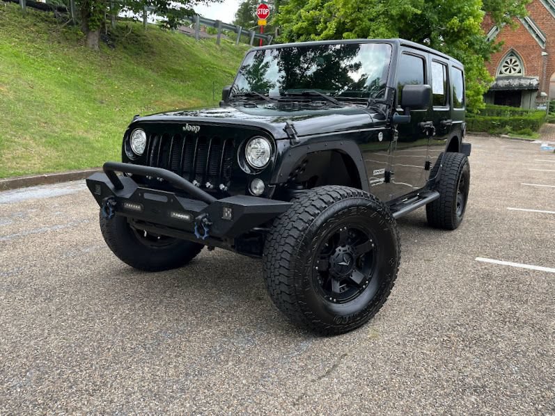 Used 2018 Jeep Wrangler Unlimited Sport S AWD/4WD image 42