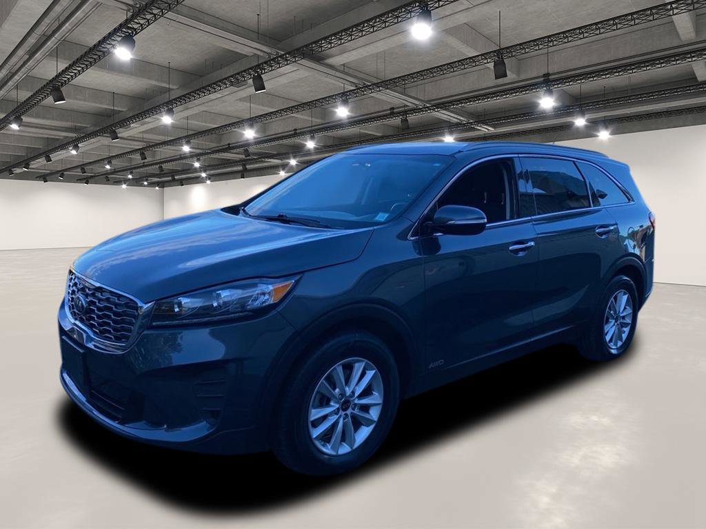 Used 2020 Kia Sorento LX w/ LX I4 Convenience Package image 3