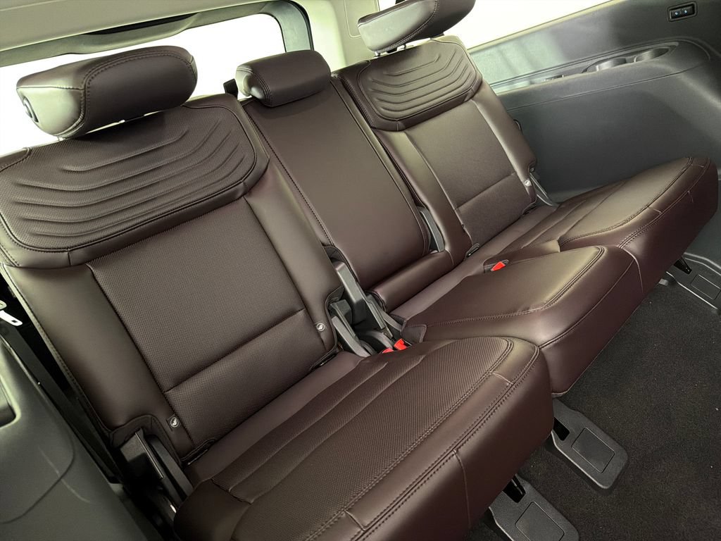 New 2026 Ford Expedition Max Platinum w/ Platinum Ultimate Package AWD/4WD image 25