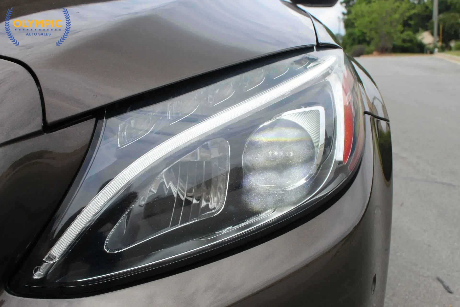 Used 2015 Mercedes-Benz C 300 Sedan w/ Premium 1 Package image 5