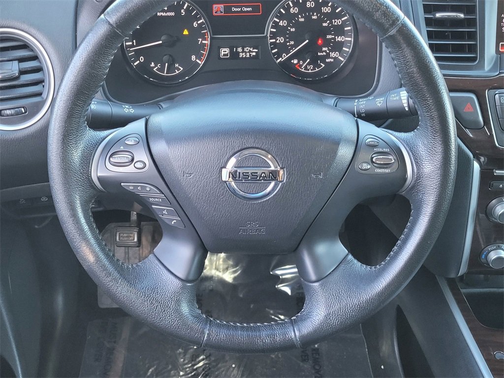 Used 2013 Nissan Pathfinder Platinum w/ Cargo Pkg image 13