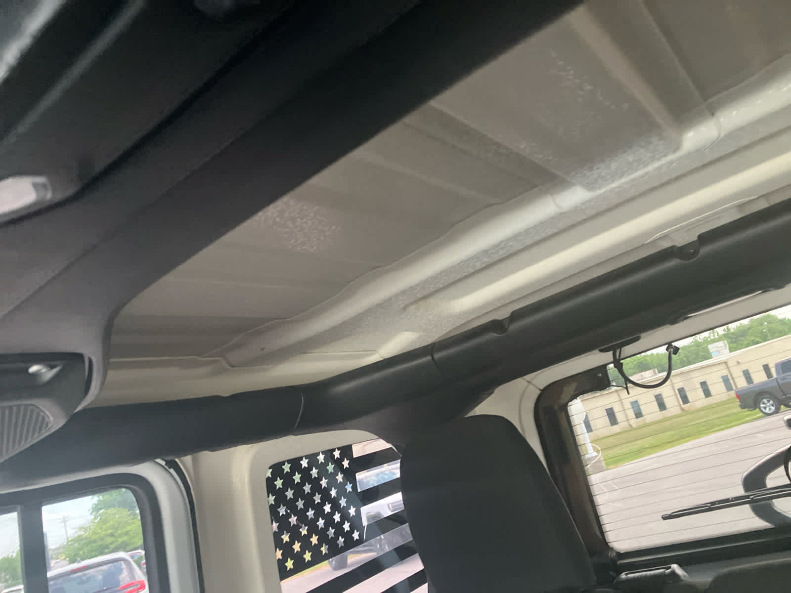 Used 2020 Jeep Wrangler Unlimited Sahara AWD/4WD image 20
