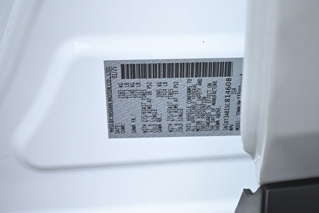 Certified 2025 Nissan Rogue S image 30