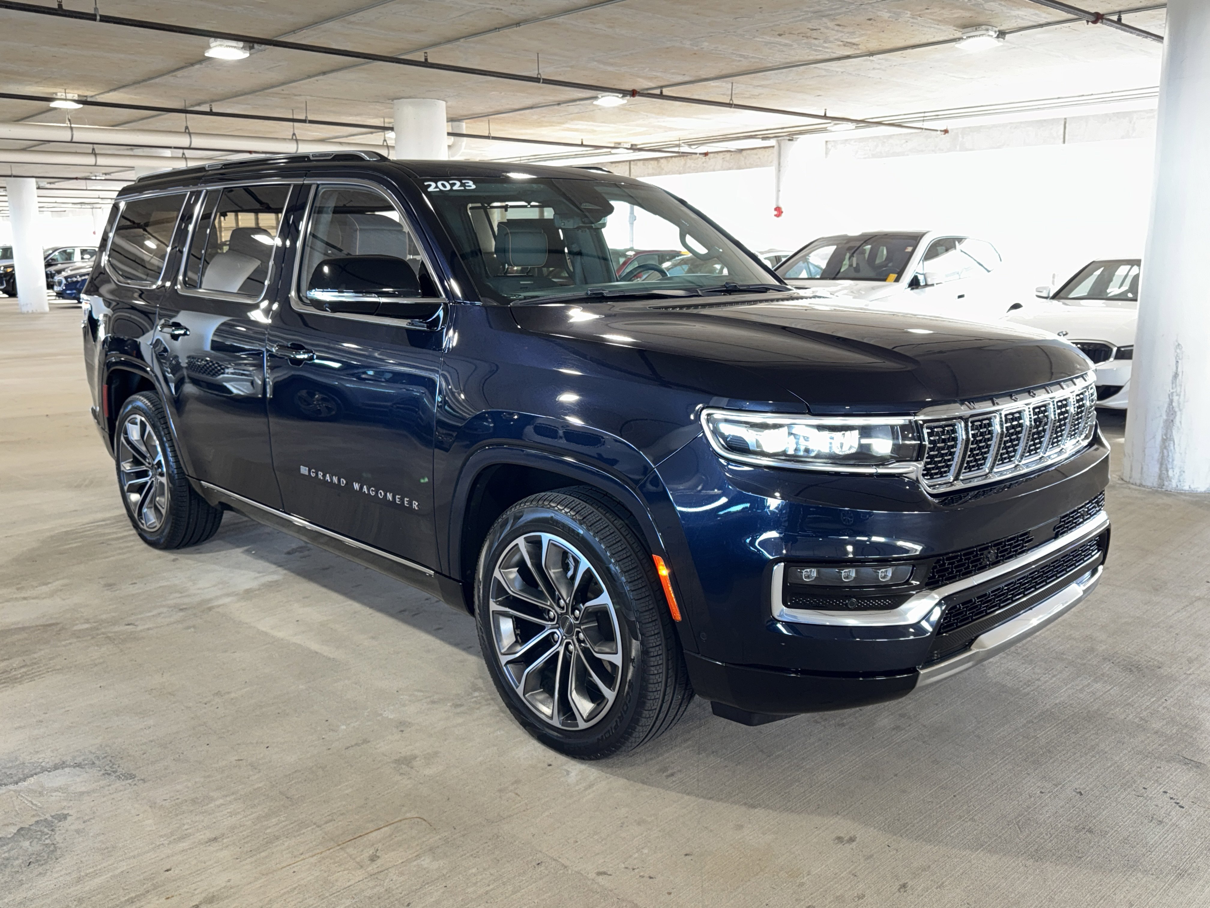 Used 2023 Jeep Grand Wagoneer Series III image 2