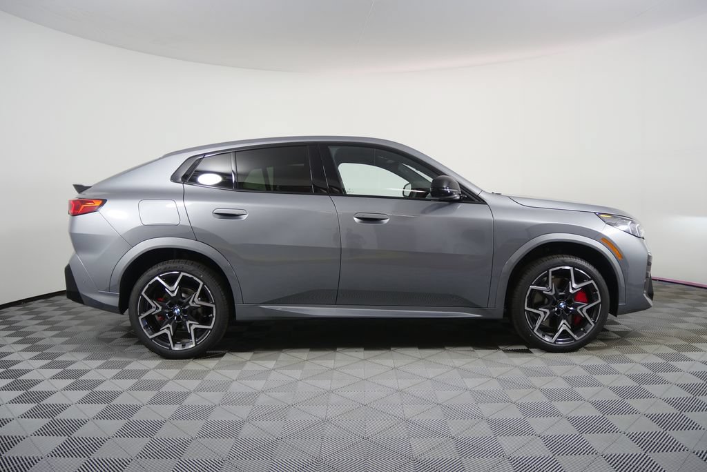 Used 2026 BMW X2 xDrive28i w/ Technology Package AWD/4WD image 6
