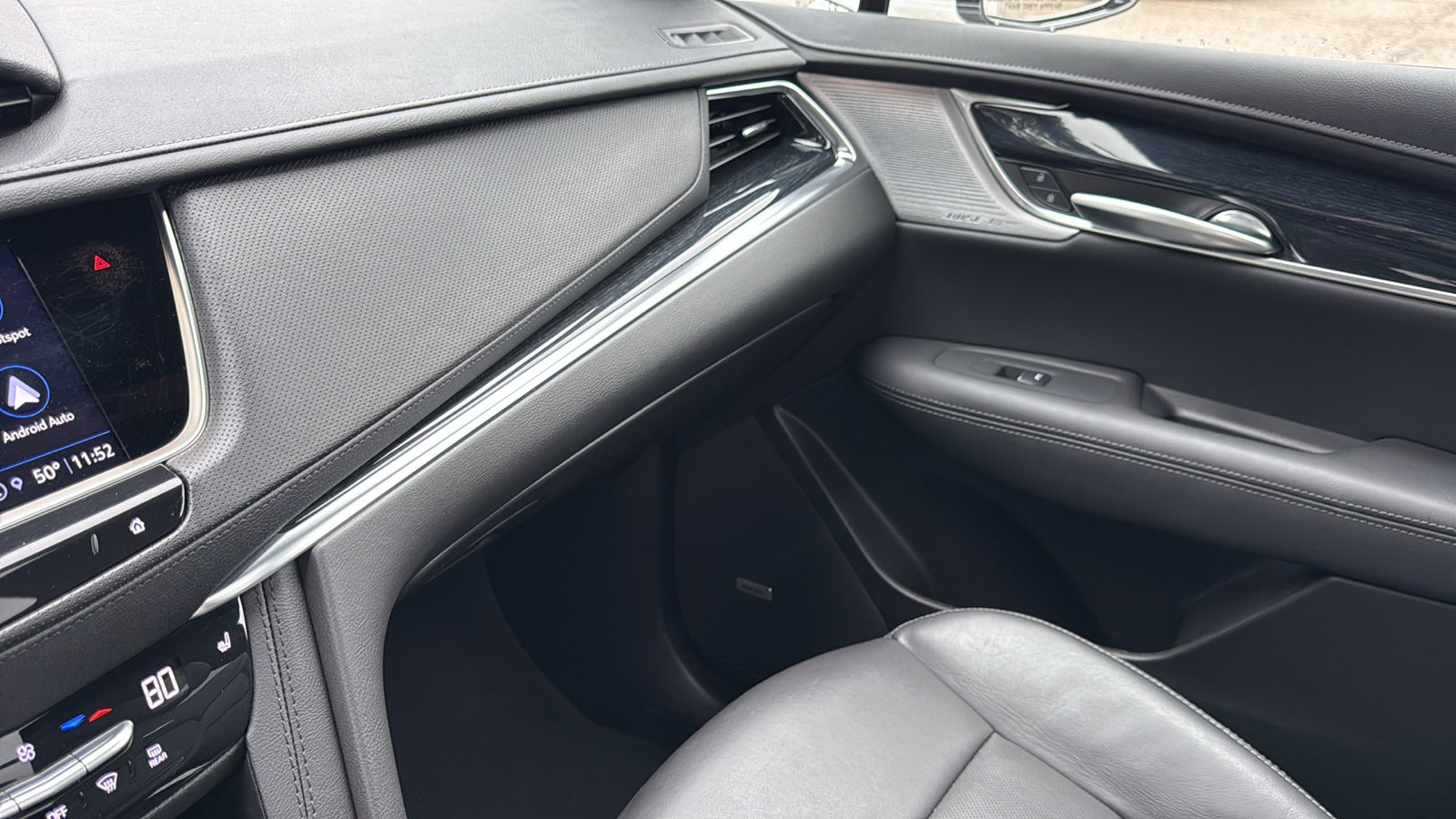 Used 2025 Cadillac XT5 Premium Luxury image 27