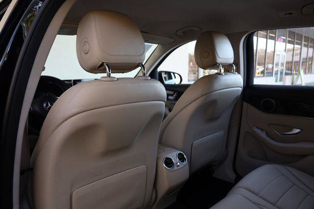 Used 2016 Mercedes-Benz GLC 300 image 17
