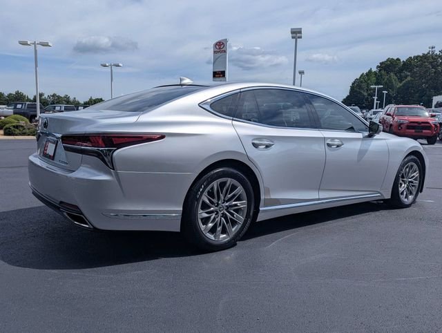 Used 2018 Lexus LS 500 w/ Interior Upgrade Package RWD image 3