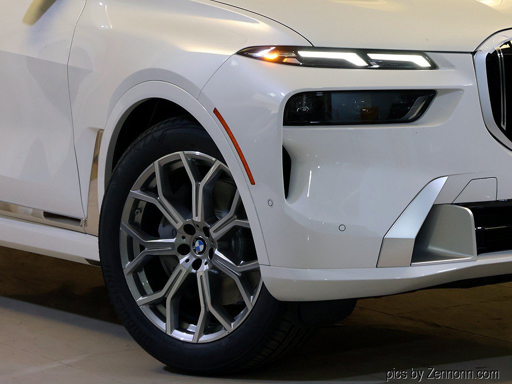 New 2027 BMW X7 xDrive40i AWD/4WD image 3