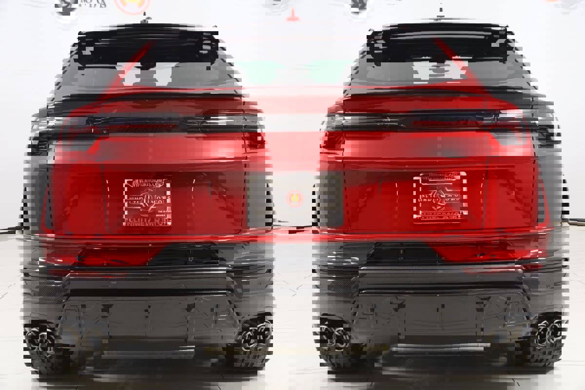 Used 2024 Lamborghini Urus Performante image 90