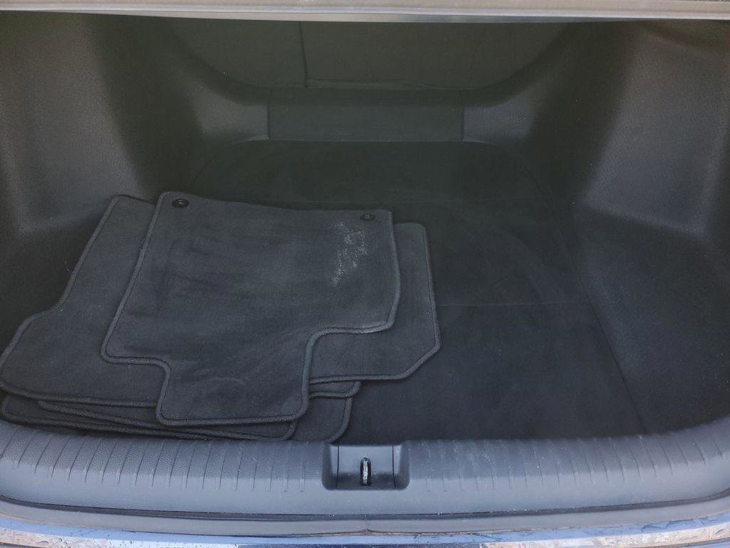 Used 2023 Honda Accord EX-L image 8