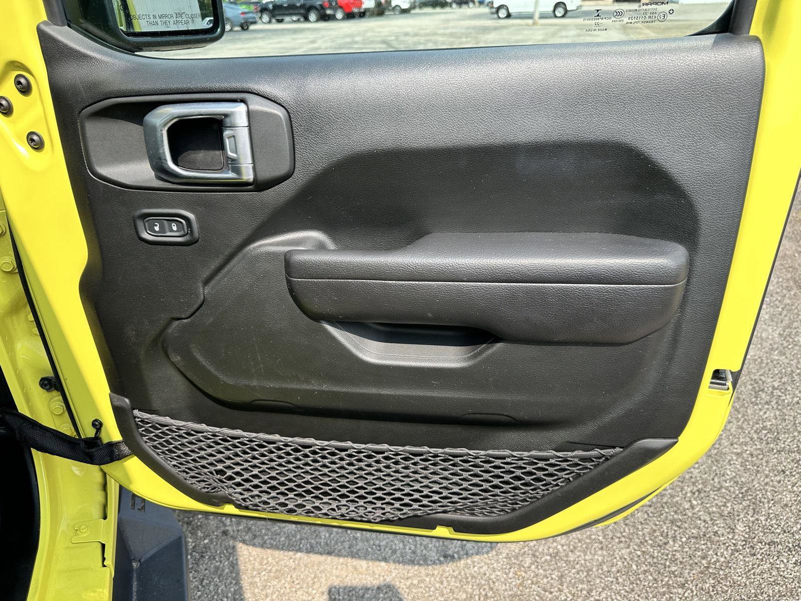 Used 2022 Jeep Wrangler Unlimited Sport image 30