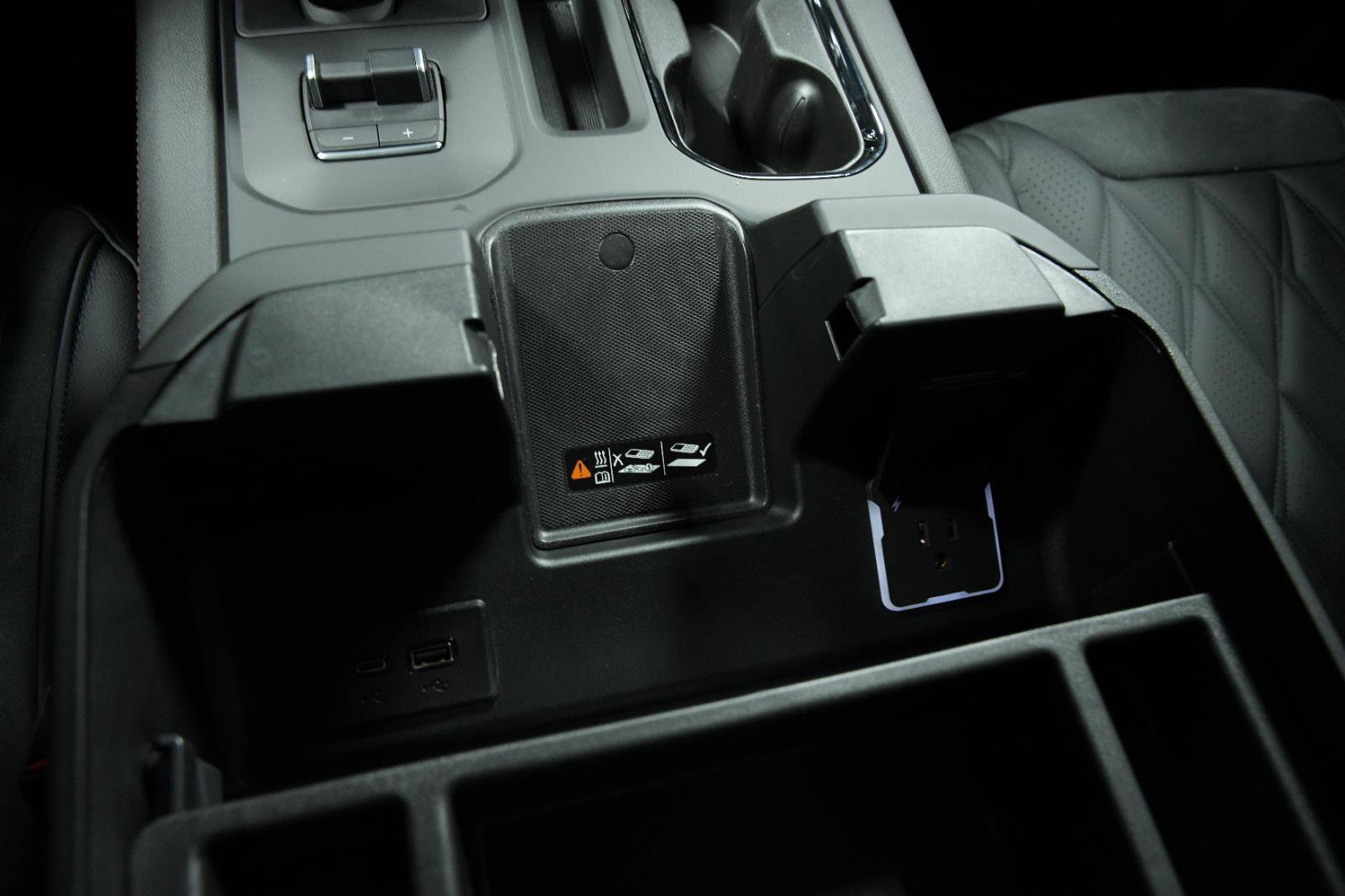 New 2025 GMC Sierra 1500 AT4 w/ AT4 Premium Package image 43