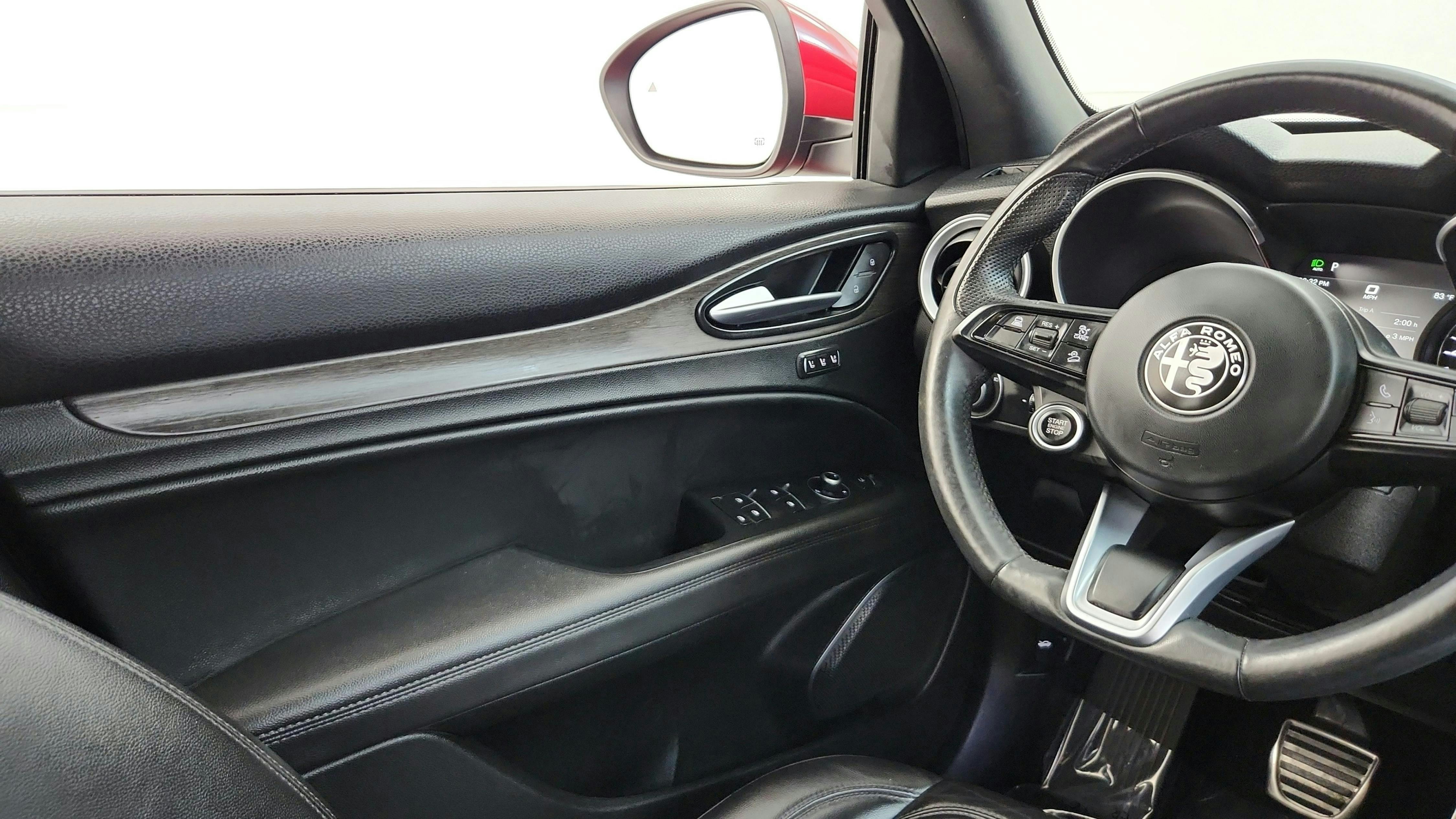 Used 2022 Alfa Romeo Stelvio Ti AWD/4WD image 20