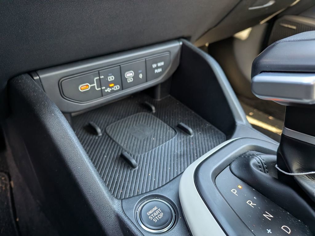 Used 2025 Kia K4 GT-Line w/ GT-Line Premium Package image 24