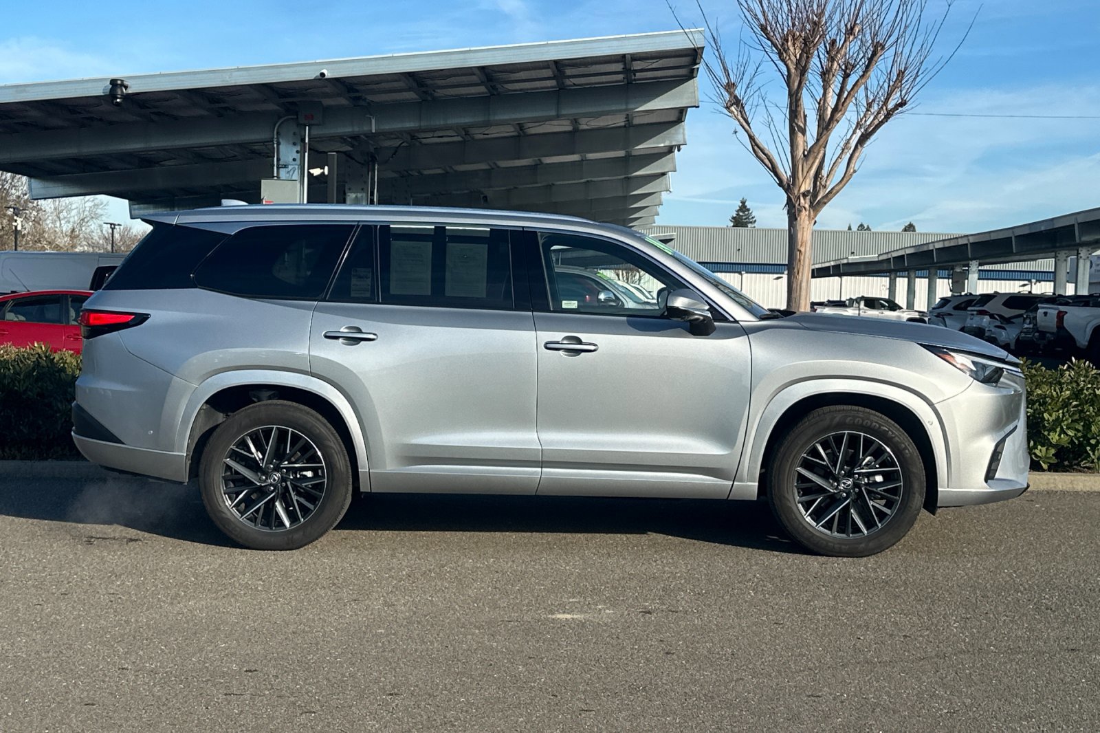 Used 2024 Lexus TX 350 FWD image 3