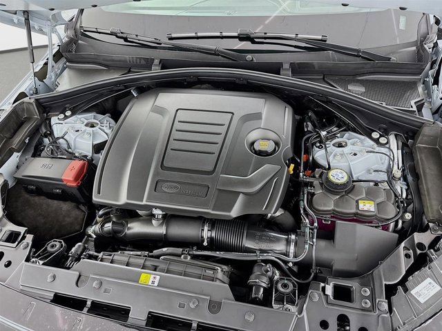Used 2026 Land Rover Range Rover Velar Dynamic SE image 32