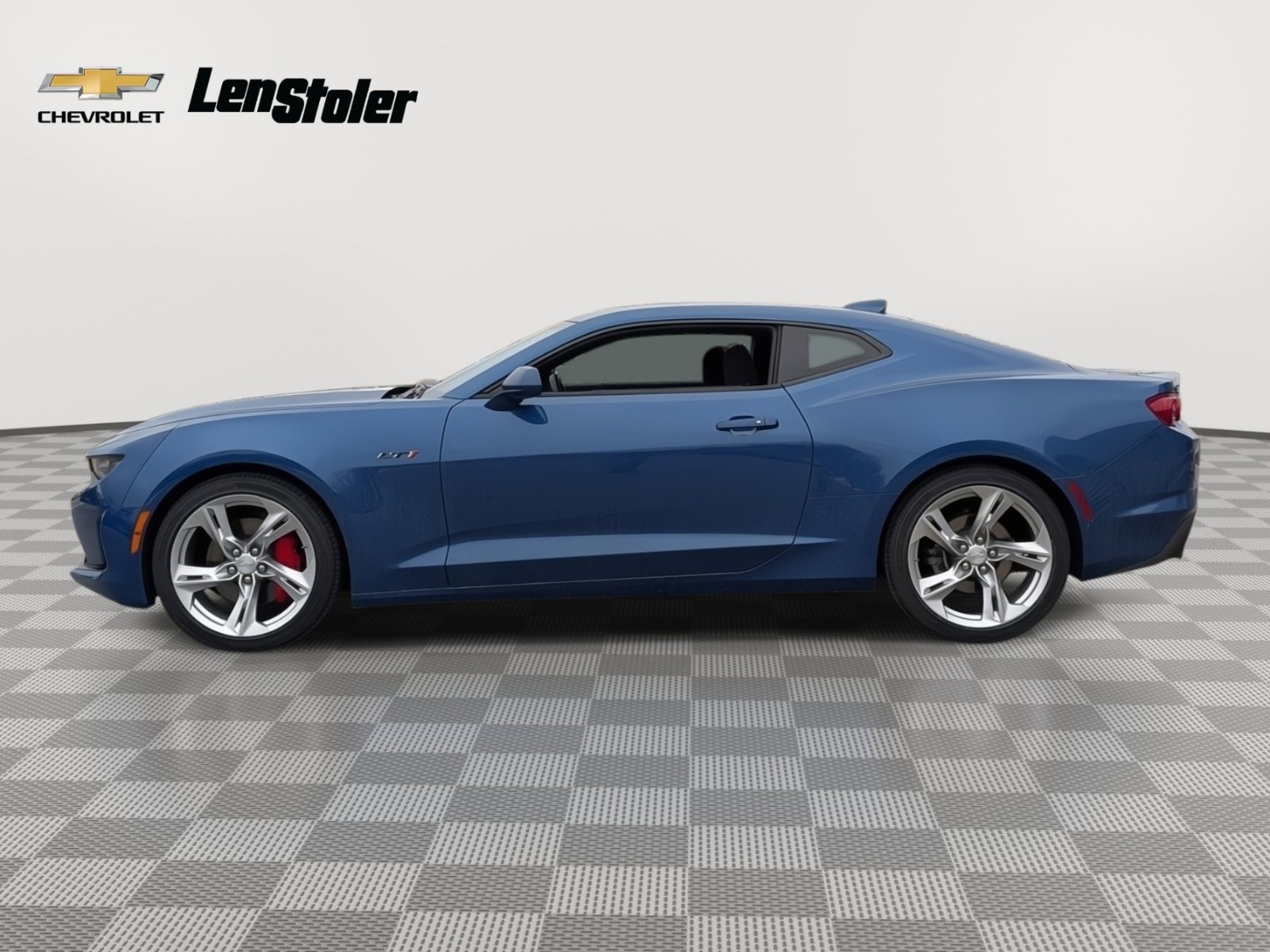 Used 2023 Chevrolet Camaro LT image 2