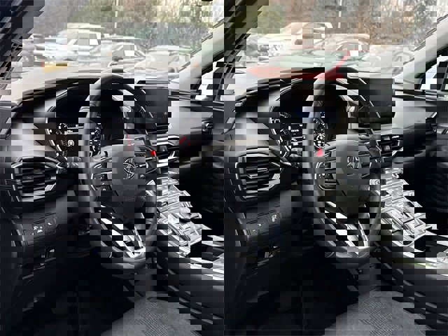 Used 2023 Hyundai Santa Fe SEL image 10