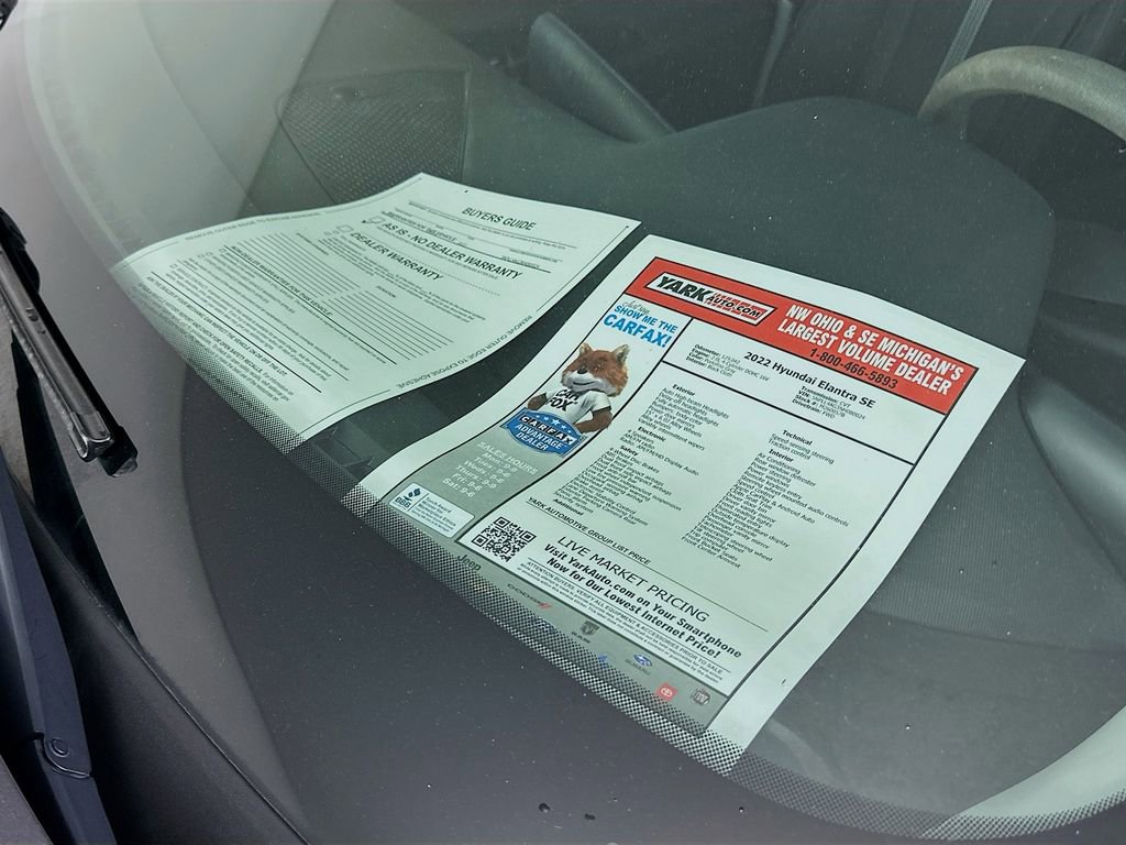 Used 2022 Hyundai Elantra SE image 13