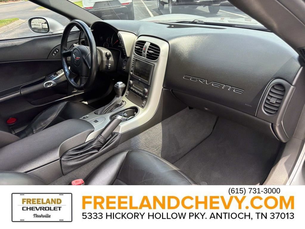 Used 2005 Chevrolet Corvette Convertible w/ Preferred Equipment Group RWD image 16