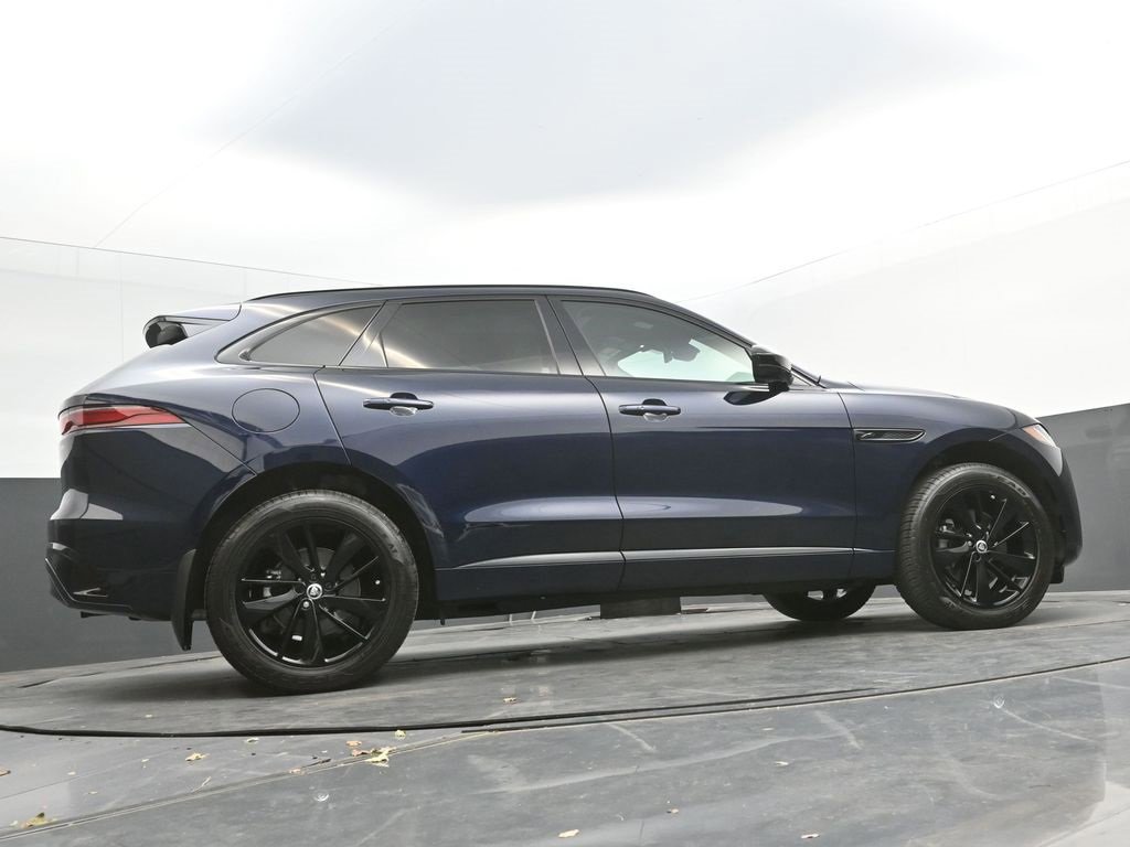 Used 2025 Jaguar F-PACE R-Dynamic S image 36