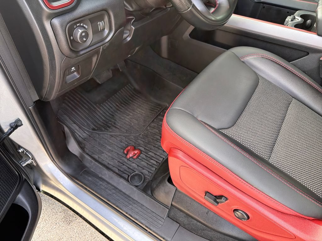 Used 2022 RAM 1500 Rebel AWD/4WD image 22