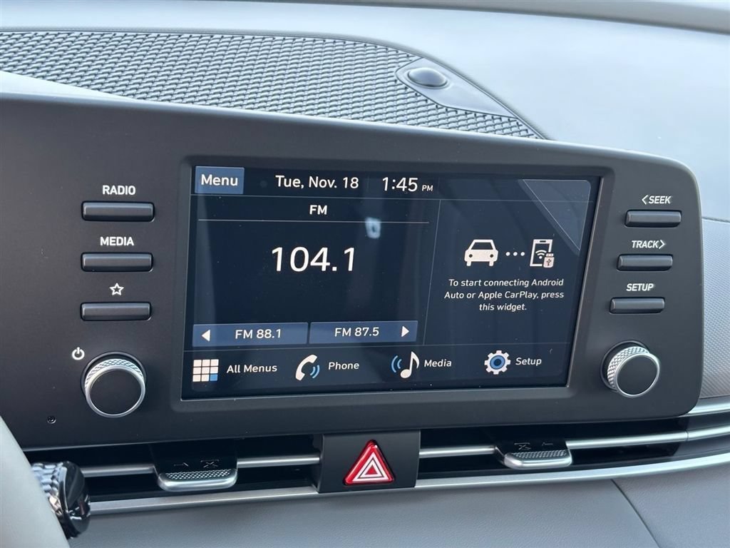 Certified 2026 Hyundai Elantra Sport FWD image 21