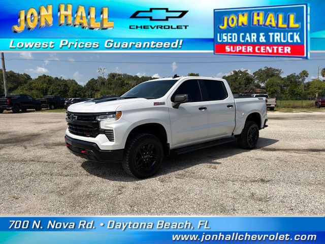 Used 2024 Chevrolet Silverado 1500 LT Trail Boss w/ Convenience Package II AWD/4WD image 2